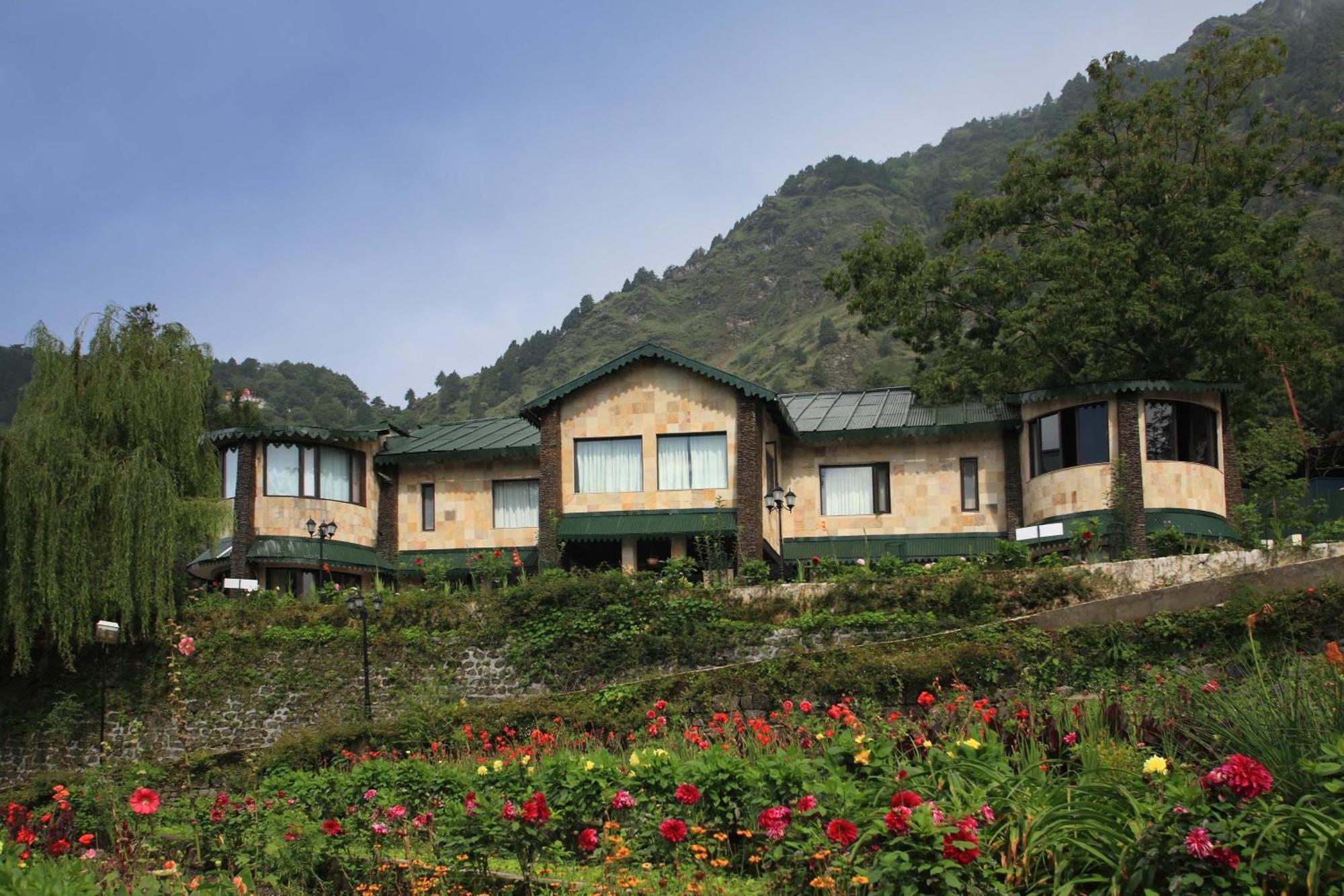 Shervani Hilltop Resort Nainital